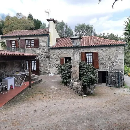 Retiro Do Viriato Holiday home *